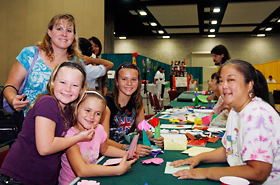 Homeschoolers Brianna and her sisters from Wahiawa.