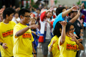 Students participate in the Honolulu Festival Bon Dance that was held for the first time this year.