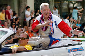 Honolulu Mayor Peter Carlisle was all smiles.