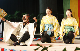 Matsuzaka's daughters Monet and Marisa act in Tenshumonogatari as ladies in waiting for the demon.