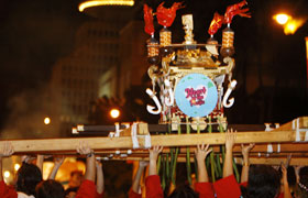 The theme of the 15th Annual Honolulu Festival could be seen clearly on the sign.