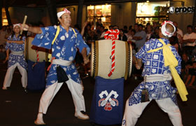 The taiko performance of Kokura Giondaiko Hozonshinkokai. Full of energy and power.